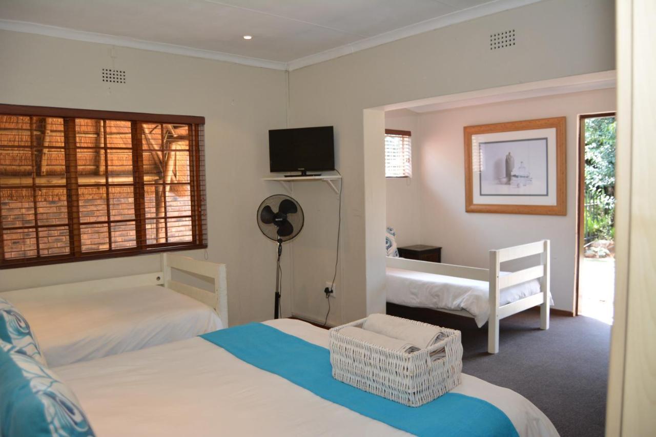 Aero Guest Lodge Kempton Park Exterior foto